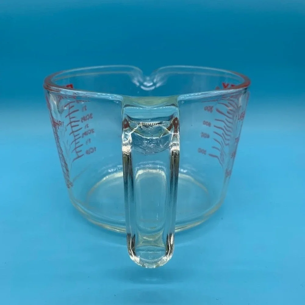 Vintage Glass PYREX CORNING 1 Quart, 4 Cup Measuring Cup RED PRINT‎ #532